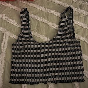 URBAN OUTFITTERS Cropped Tank